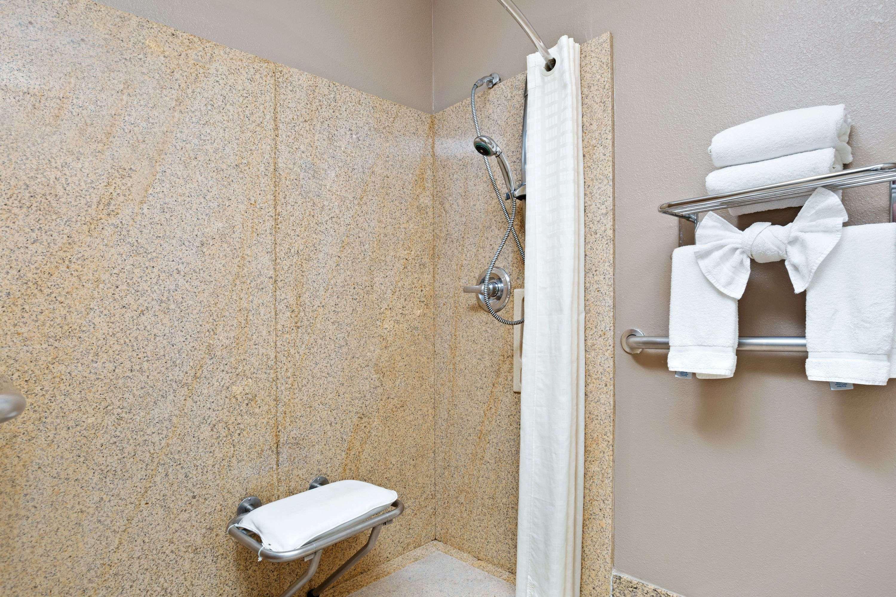 Days Inn By Wyndham West Covina Ngoại thất bức ảnh