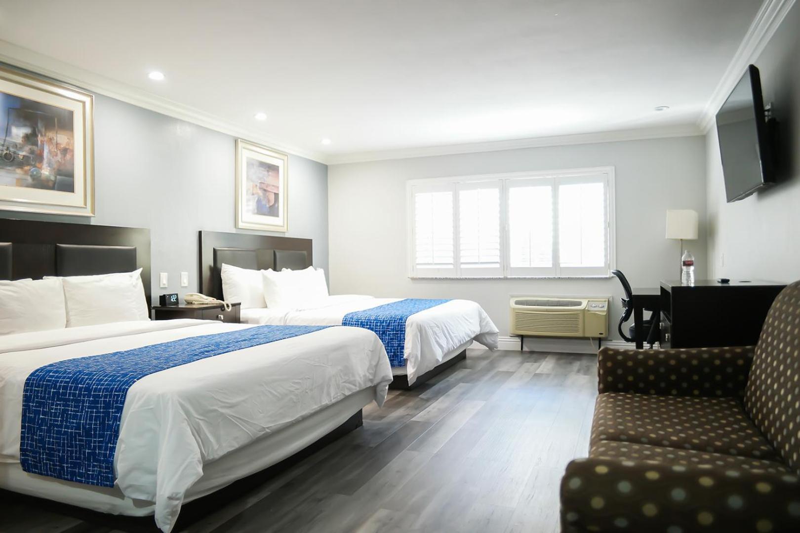 Days Inn By Wyndham West Covina Ngoại thất bức ảnh