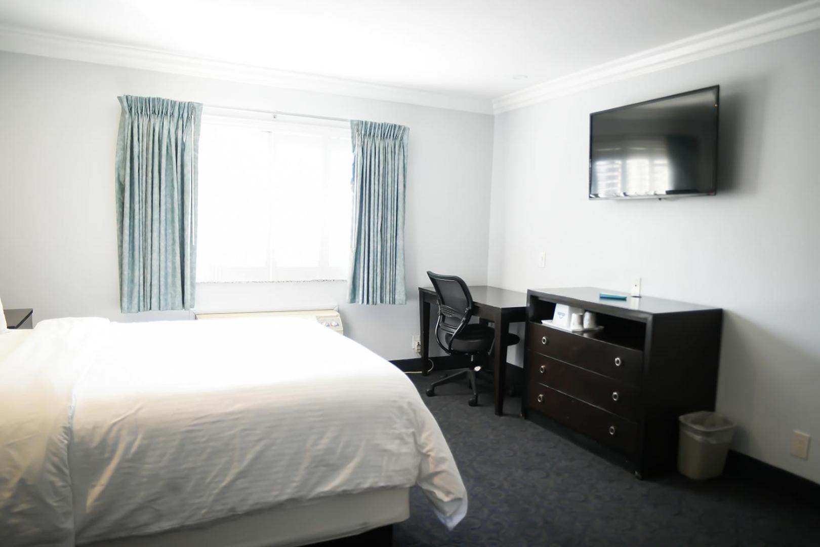 Days Inn By Wyndham West Covina Ngoại thất bức ảnh